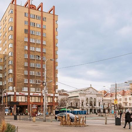 Skau Dunajska Family Two Bedroom Apartment Old Town Pressburg Exterior foto