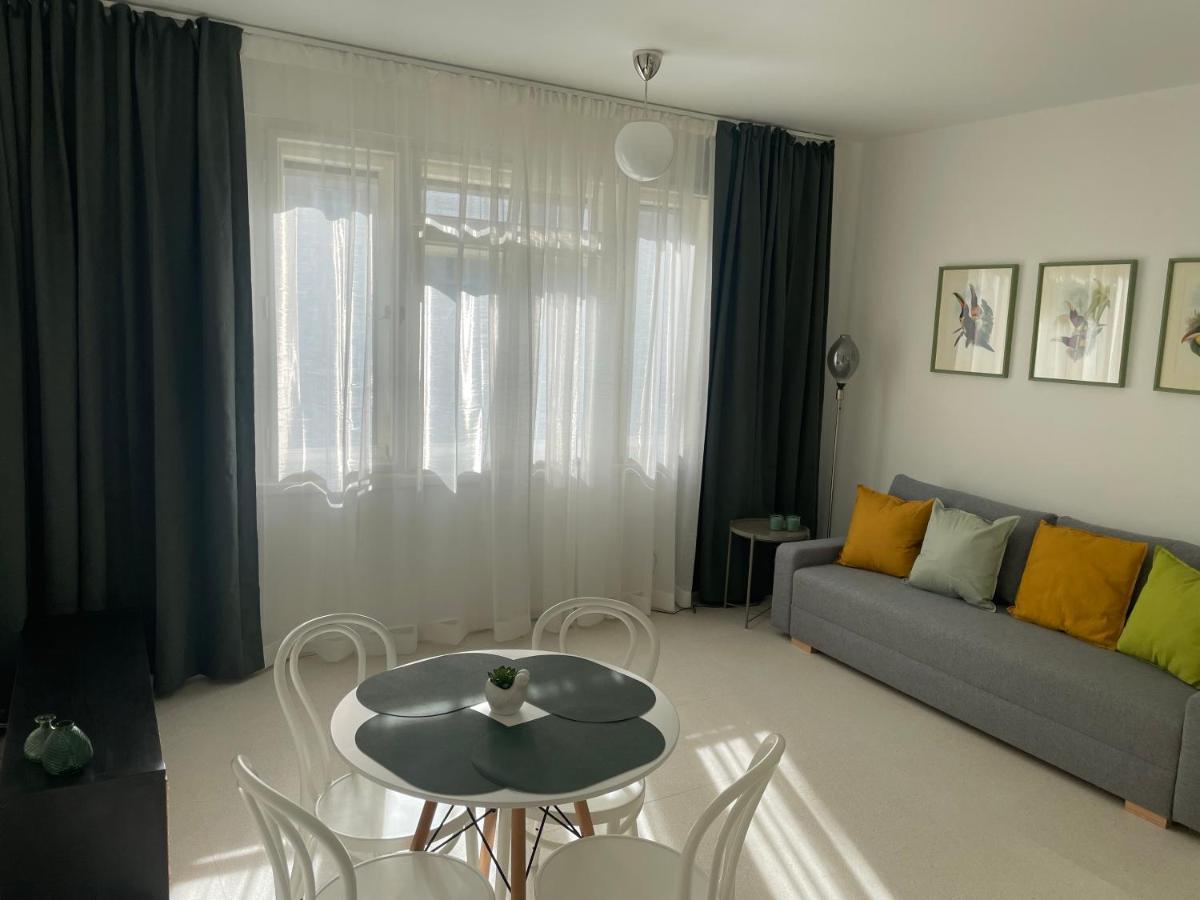 Skau Dunajska Family Two Bedroom Apartment Old Town Pressburg Exterior foto